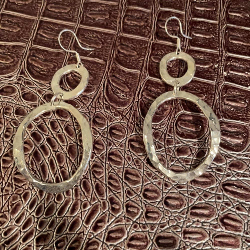 Earring bundle - Picture 2 of 3
